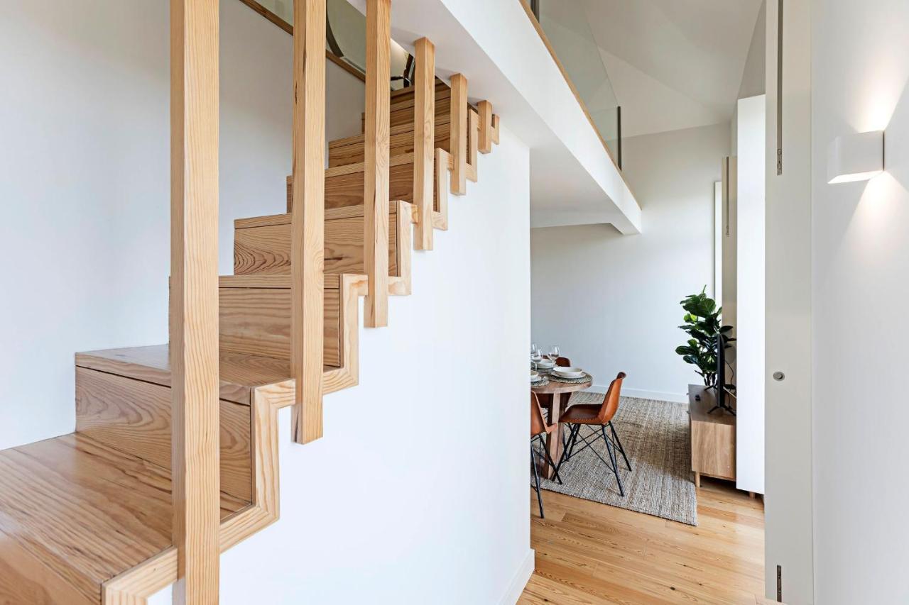 Stunning Duplex Near River By Lovelystay Porto Luaran gambar