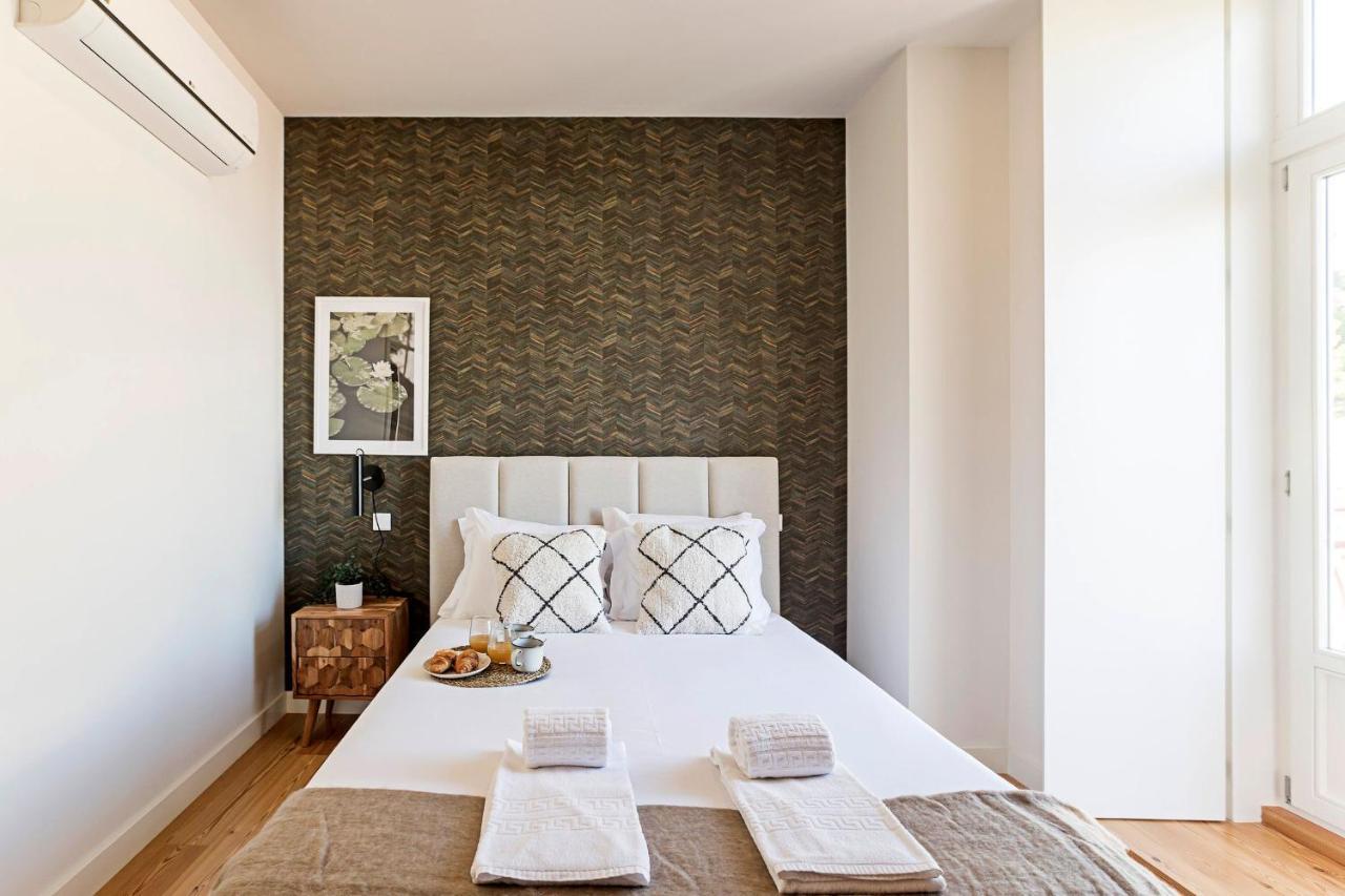 Stunning Duplex Near River By Lovelystay Porto Luaran gambar