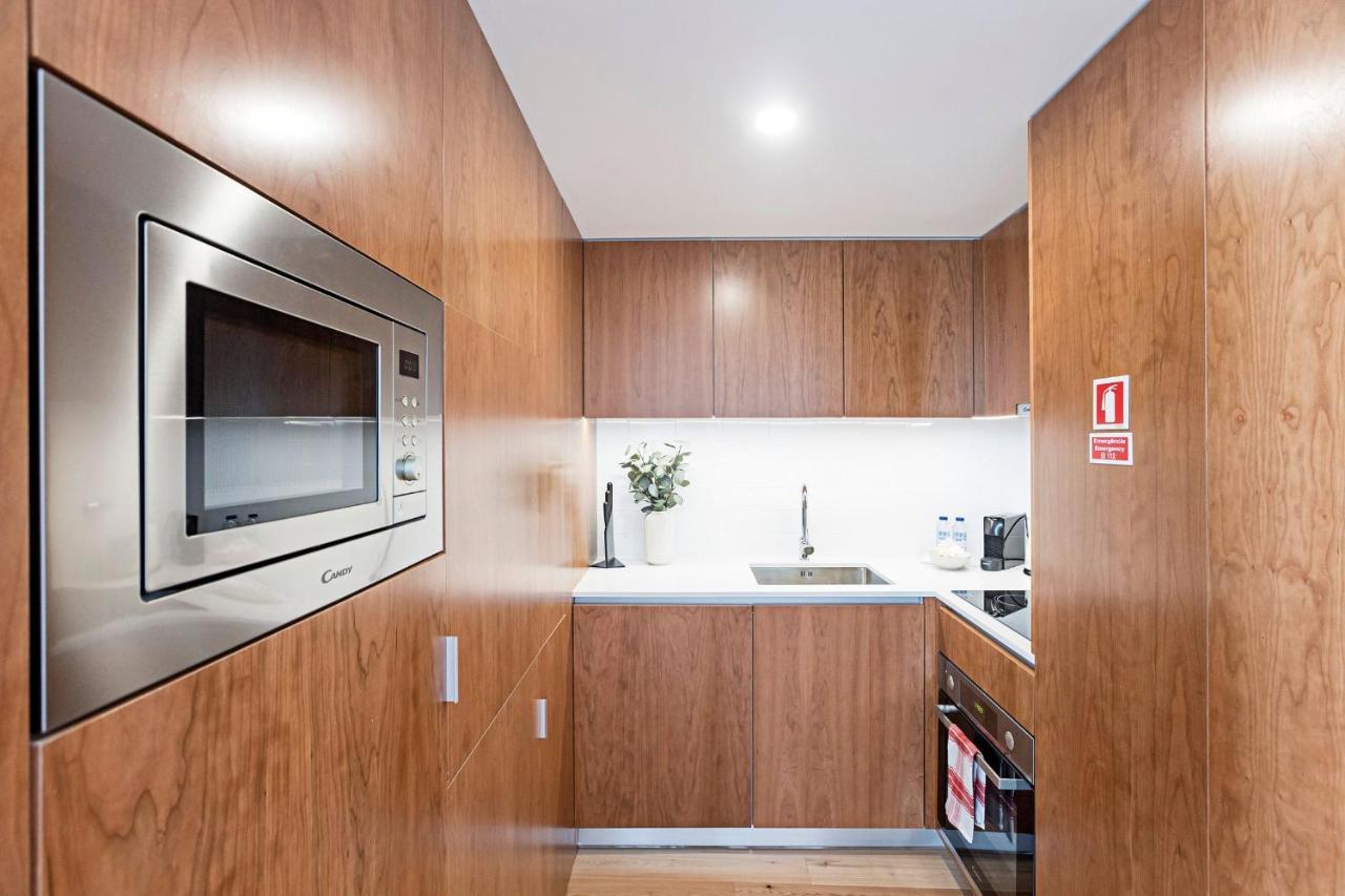 Stunning Duplex Near River By Lovelystay Porto Luaran gambar