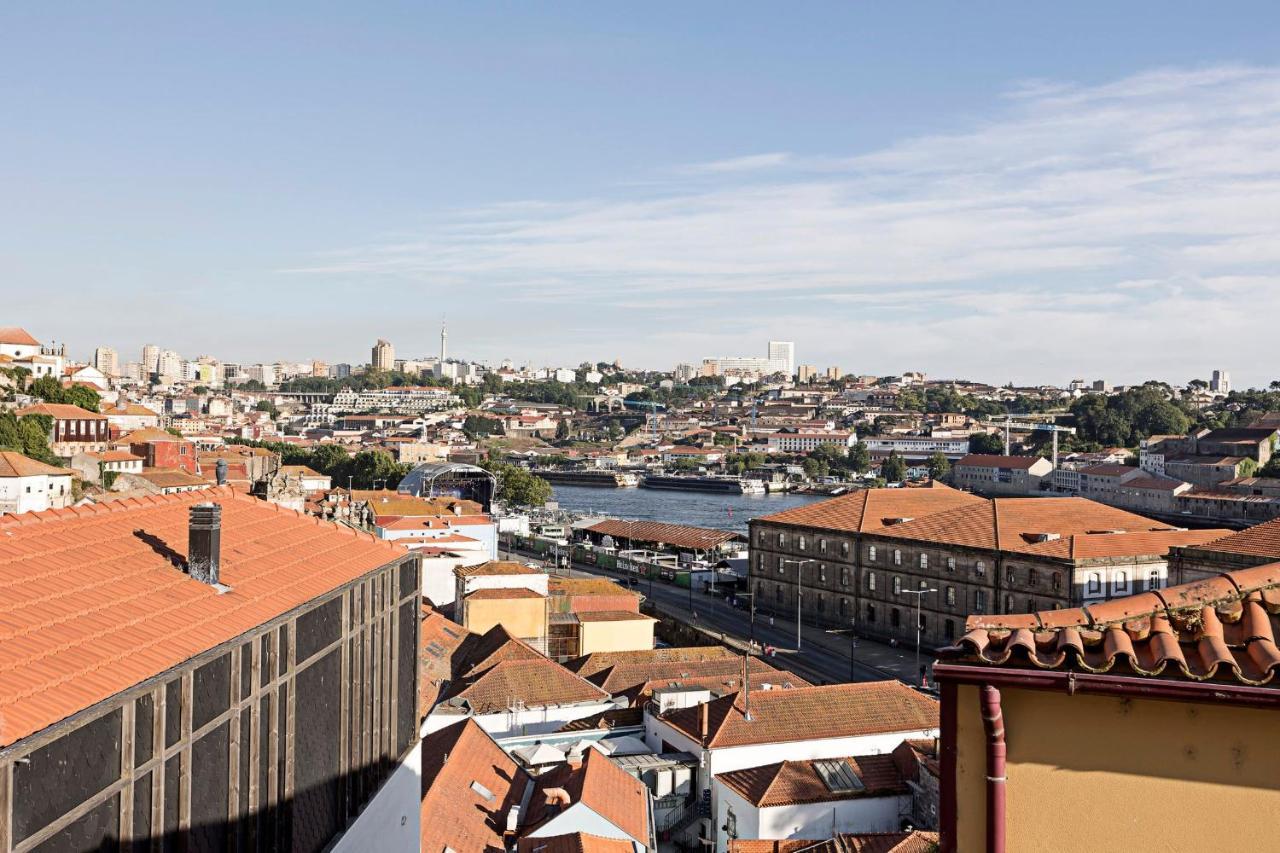 Stunning Duplex Near River By Lovelystay Porto Luaran gambar